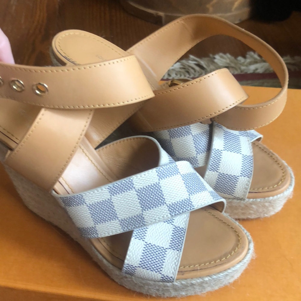 Louis Vuitton Starboard Wedge Sandals Azur size 36 code nl 0211- only worn once